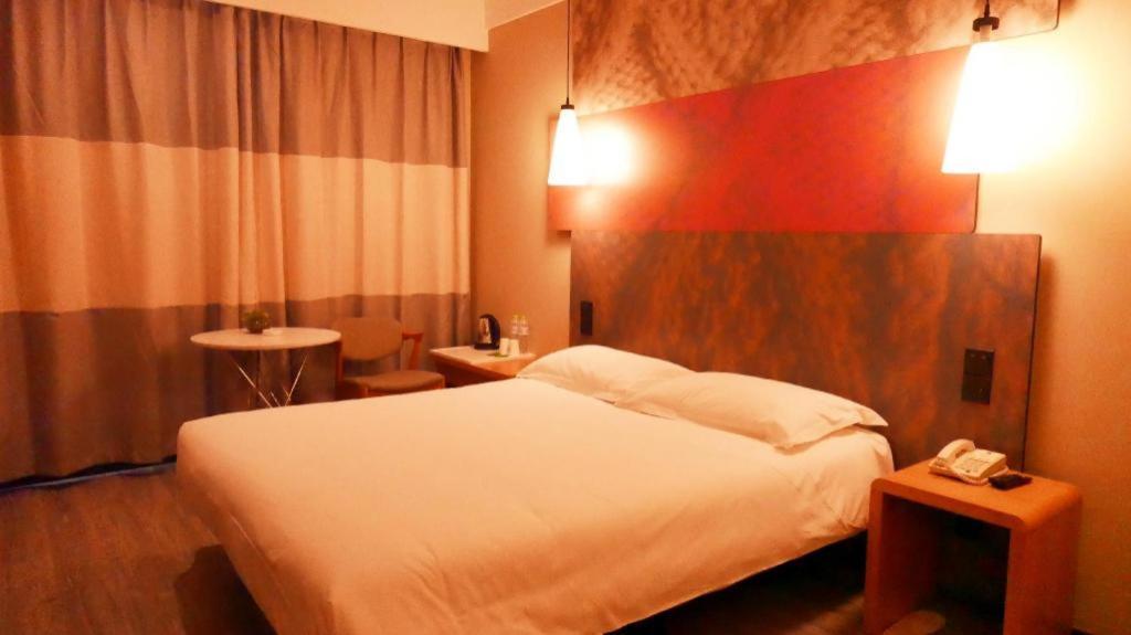 Ibis Nanchang Zhongshan Road Pedestrian Street Hotel Eksteriør bilde